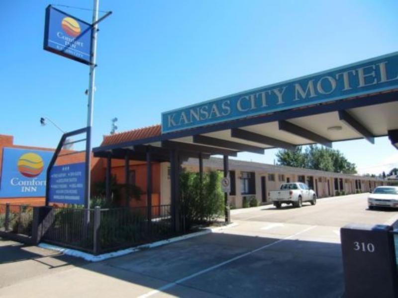 Castle Motel בארינסדייל מראה חיצוני תמונה