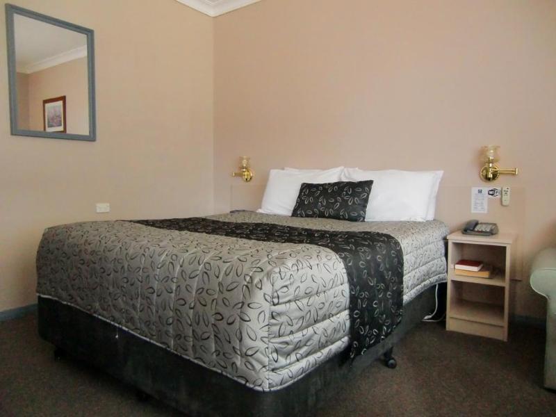 Castle Motel בארינסדייל מראה חיצוני תמונה