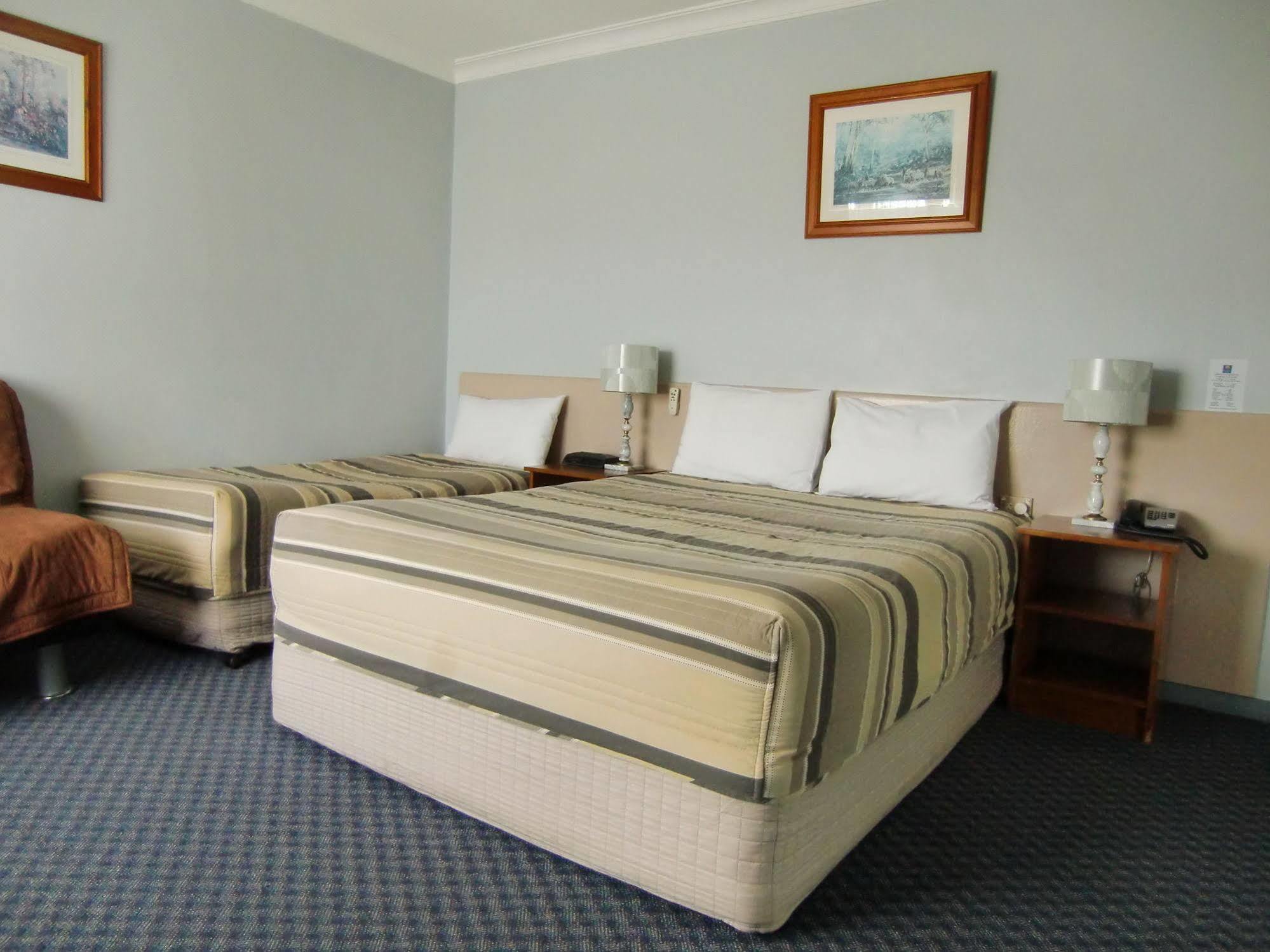 Castle Motel בארינסדייל מראה חיצוני תמונה